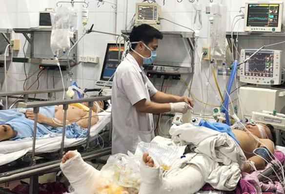 Các cơ sở y tế khám, cấp cứu gần 2.400 người trong dịp nghỉ lễ